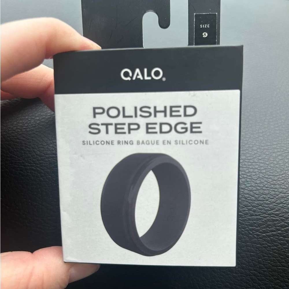 QALO RING NWT